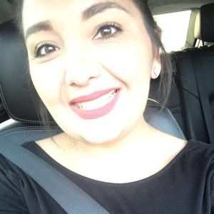 Meet your Posher, Jeanette